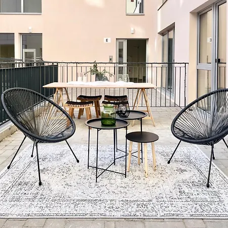 Vinohradyapt Terrace-freeparking *